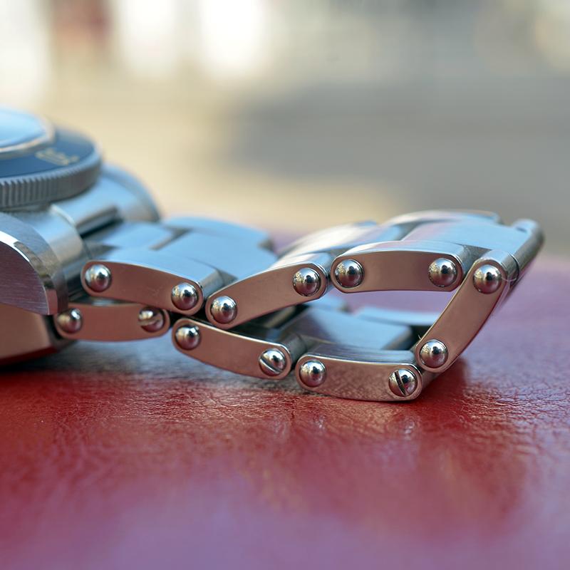 Oct008 39mm Rivet Bracelet BB58 Homage Diver Watches